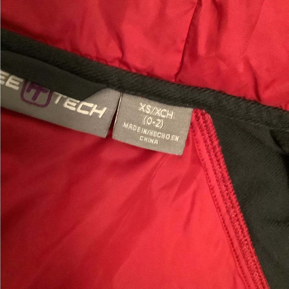 Free Tech Jacket - Picture 3 of 3